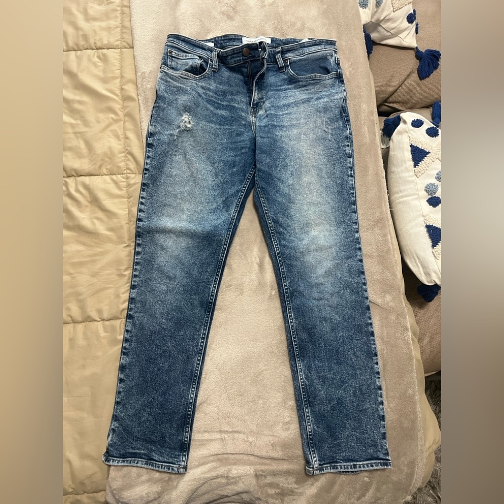 Calvin Klein Jeans Men's Distressed Blue Denim